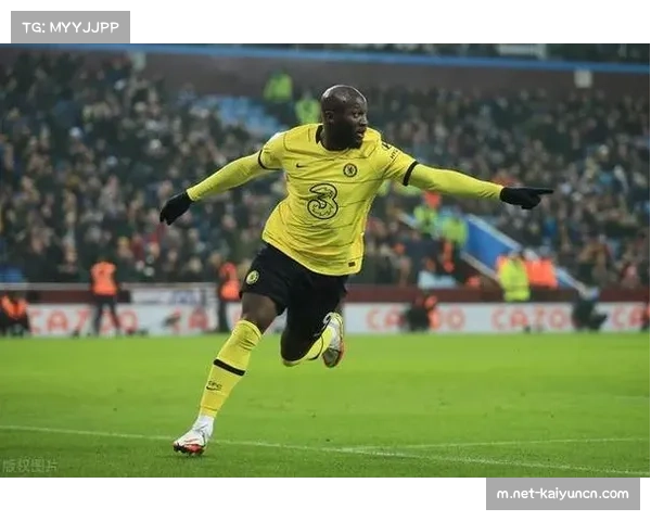 维拉远射火力全开本赛季禁区外破门最多领跑英超