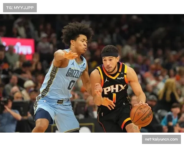 布克谈球队化学反应 称太阳仍在磨合寻找最佳节奏